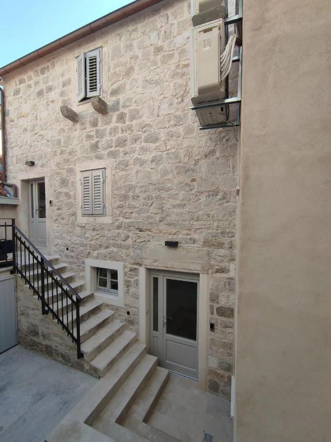 Апартаменти The Center Of Split, Renovated Stone House Екстер'єр фото